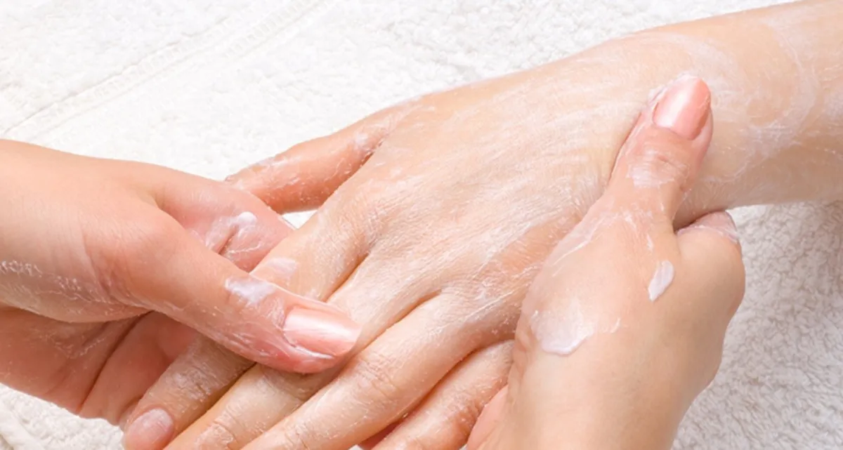 بهترین راه جوانسازی دست چیست