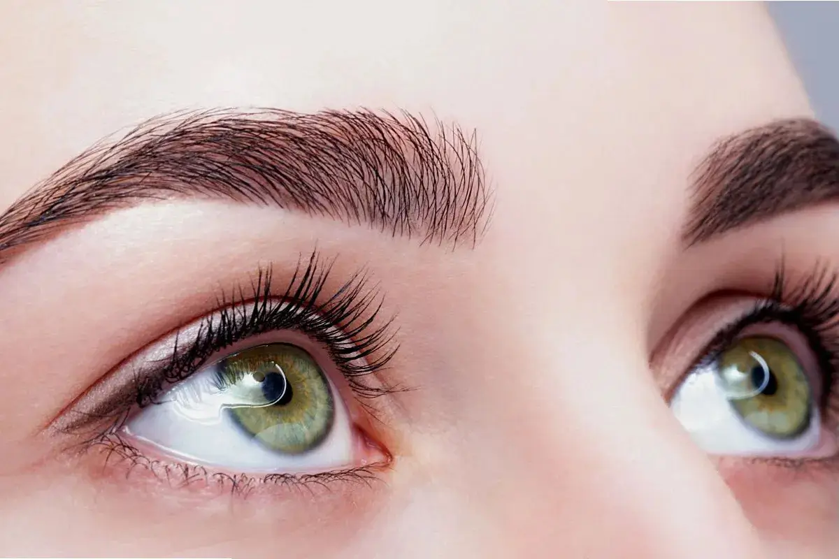 نتیجه نهایی کاشت ابرو پهن دخترانه