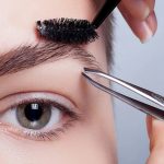 آیا امکان مدل دادن به ابروهای کاشته‌شده وجود دارد؟