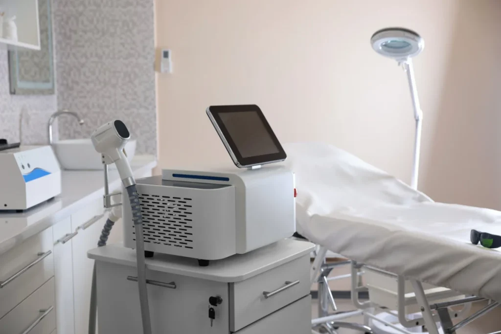 تاثیر داروهای هورمونی بر نتایج لیزر موهای زائد    