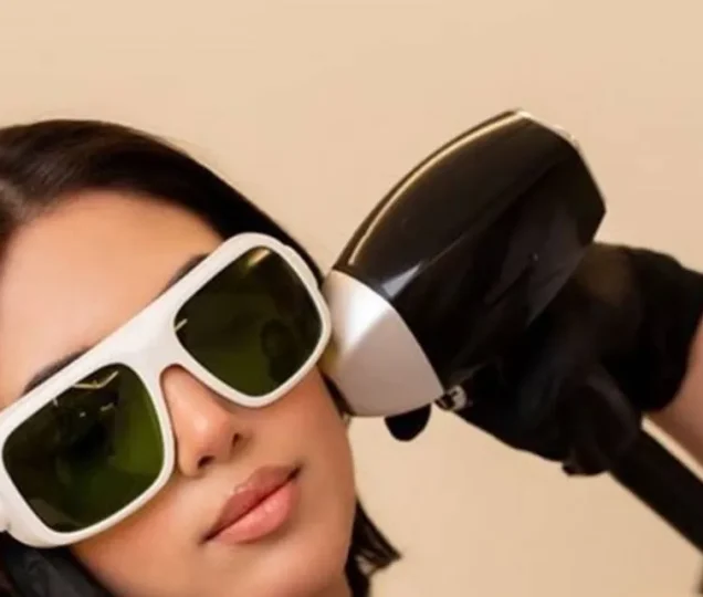 آیا لیزر موهای زائد صورت درد دارد