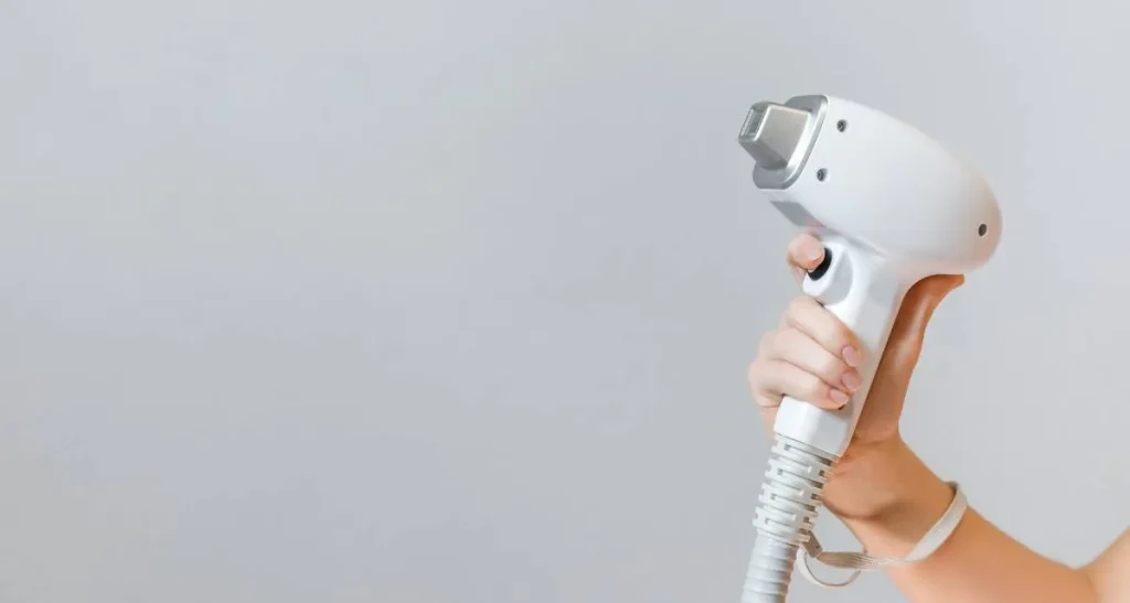 تفاوت لیزر رولی و شاتی چیست | بررسی 6 تفاوت اساسی