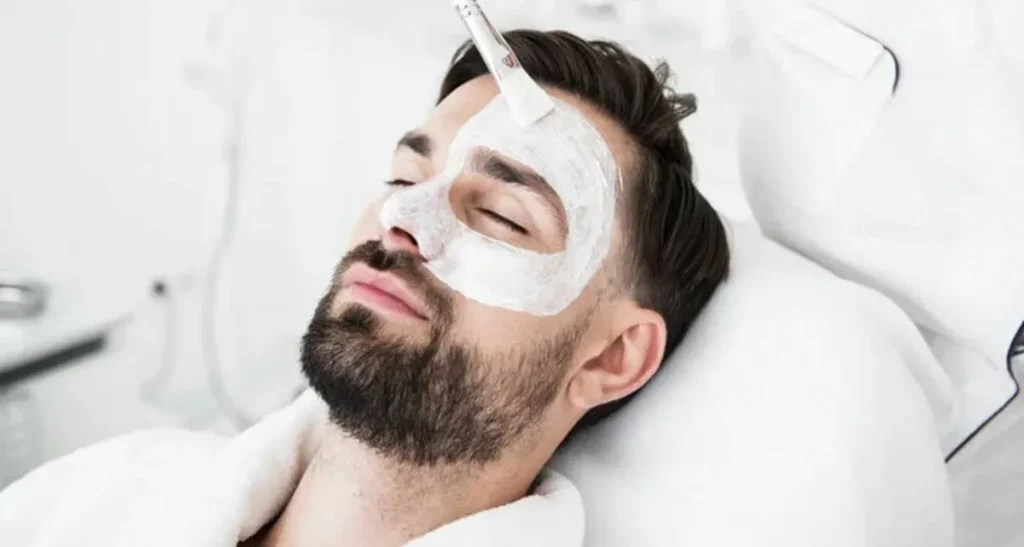 خدمات فیشال صورت در بهترین کلینیک فیشال در سعادت آباد