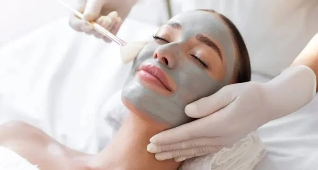 مراحل انجام فیشال صورت در بهترین کلینیک سعادت آباد