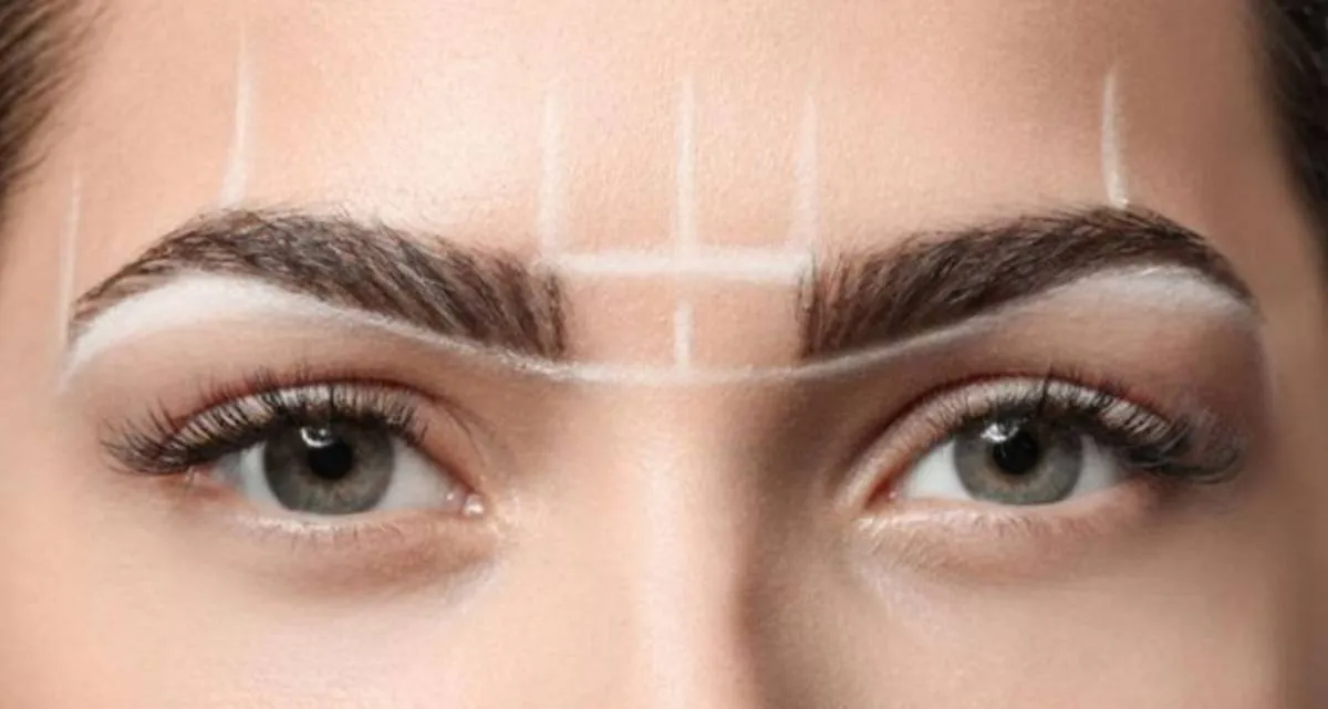 همه چیز درباره کاشت ابرو طبیعی