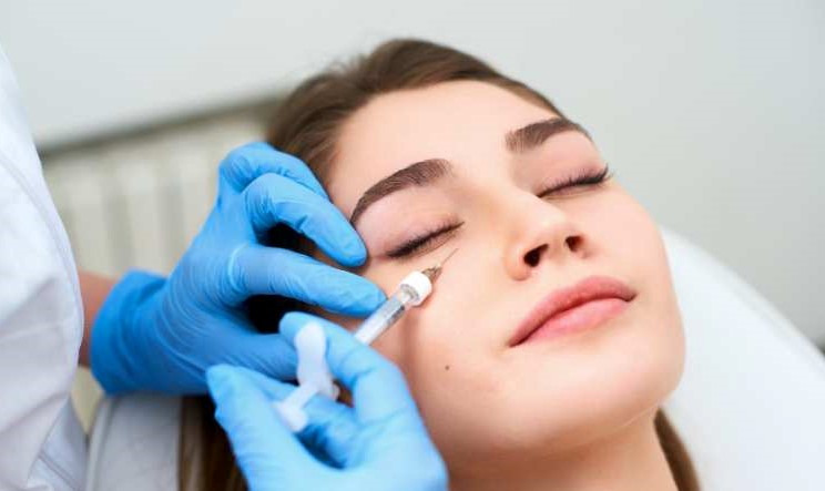 ژل تزریقی اسکالپترا Sculptra چیست؟