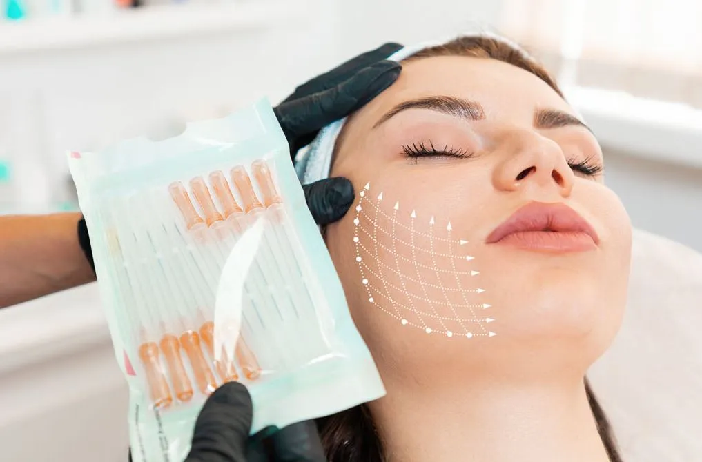 کدام روش برای افتادگی پوست صورت مؤثرتر است؟